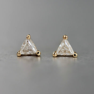 עגילי היילי יהלומים לבנים זהב 14K Earrings 