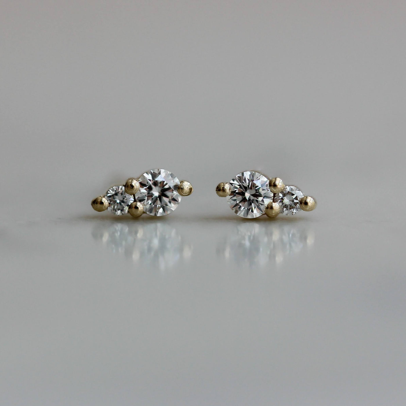 עגילי הלנה יהלומים לבנים זהב 14K Earrings 