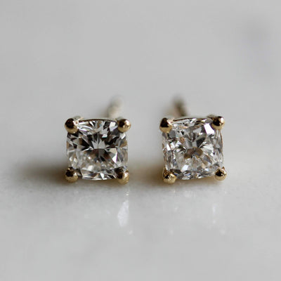 עגילי פלורנס 0.55 יהלומים לבנים מעבדה זהב 14K Earrings