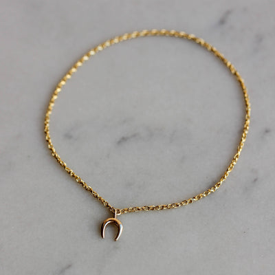 תליון פרסה קטן 14K Bracelets