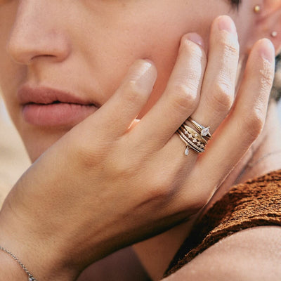 טבעת קלי קטנה ויהלום זהב 14K Rings