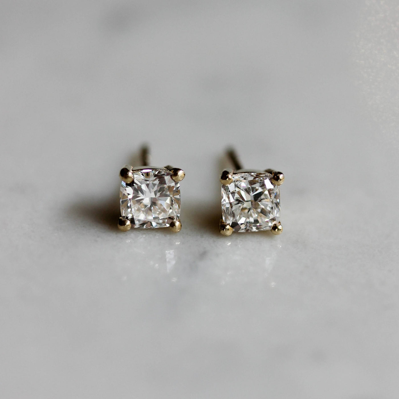 עגילי פלורנס 0.55 יהלומים לבנים מעבדה זהב 14K Earrings