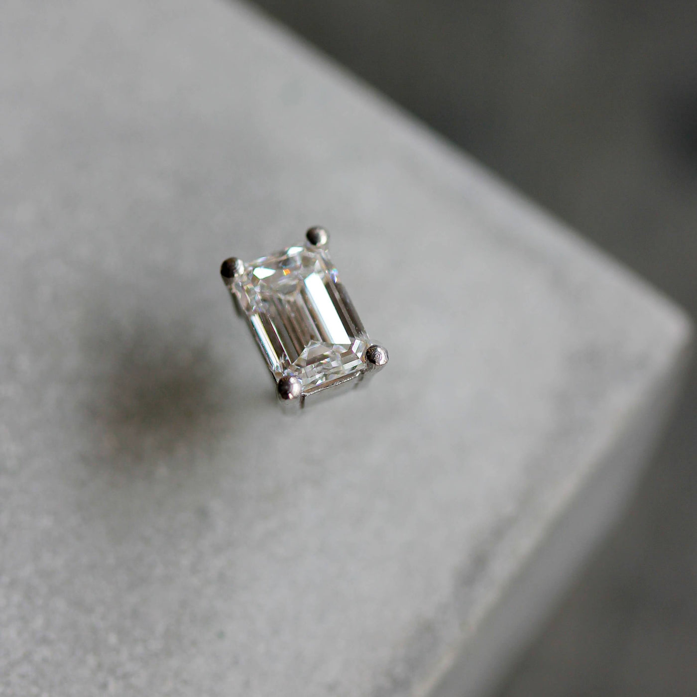 עגילי ורונה 0.55 יהלומים לבנים מעבדה זהב 14K Earrings