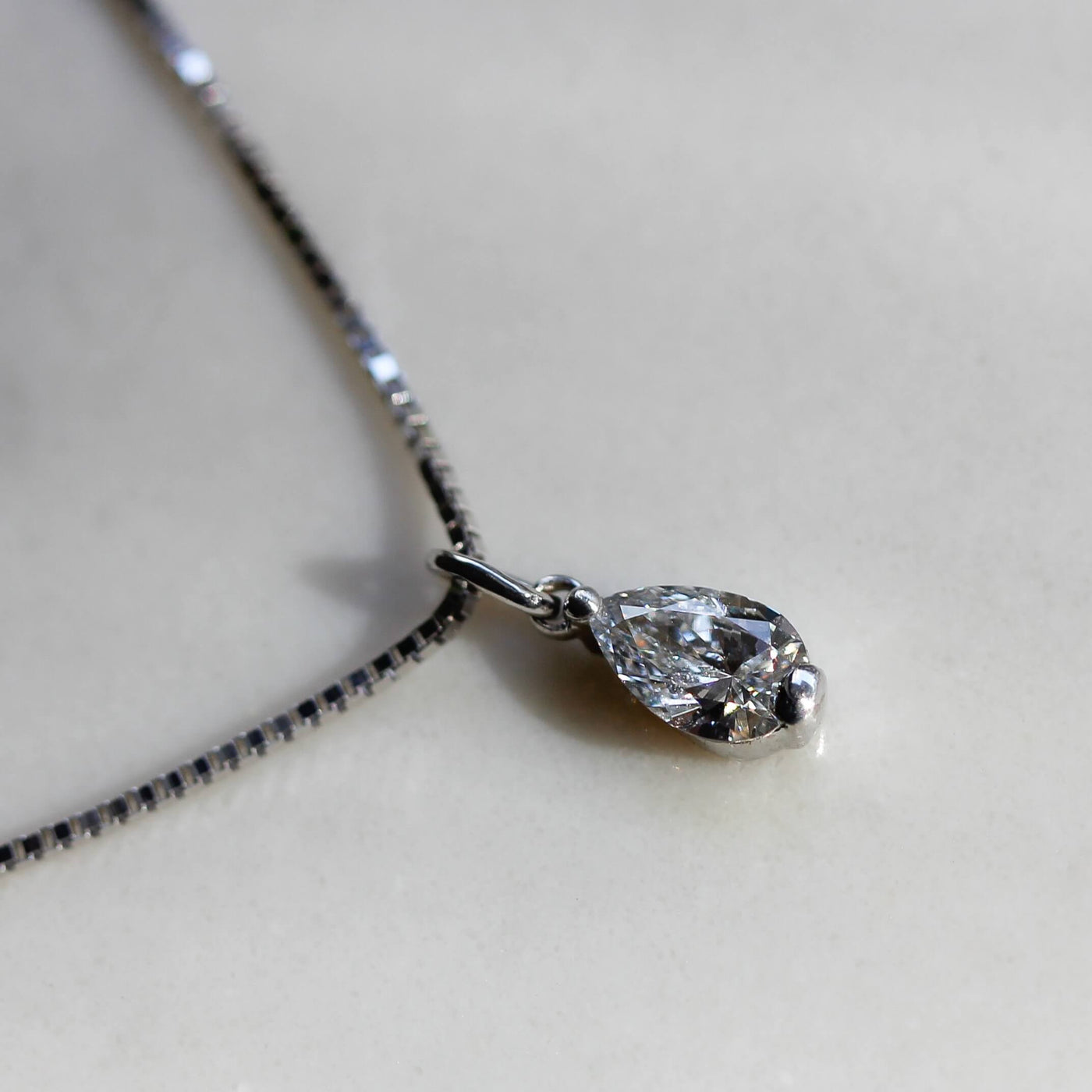 שרשרת סהרה גדולה יהלום מעבדה 14K Necklaces