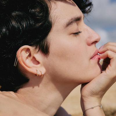 עגילי חישוק אואזיס חלק זהב 14K Earrings