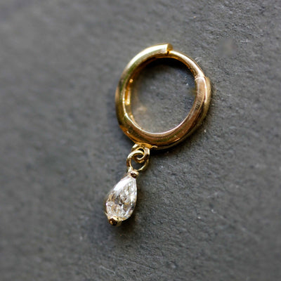 עגיל חישוק קלי אואזיס יהלום מעבדה זהב 14K