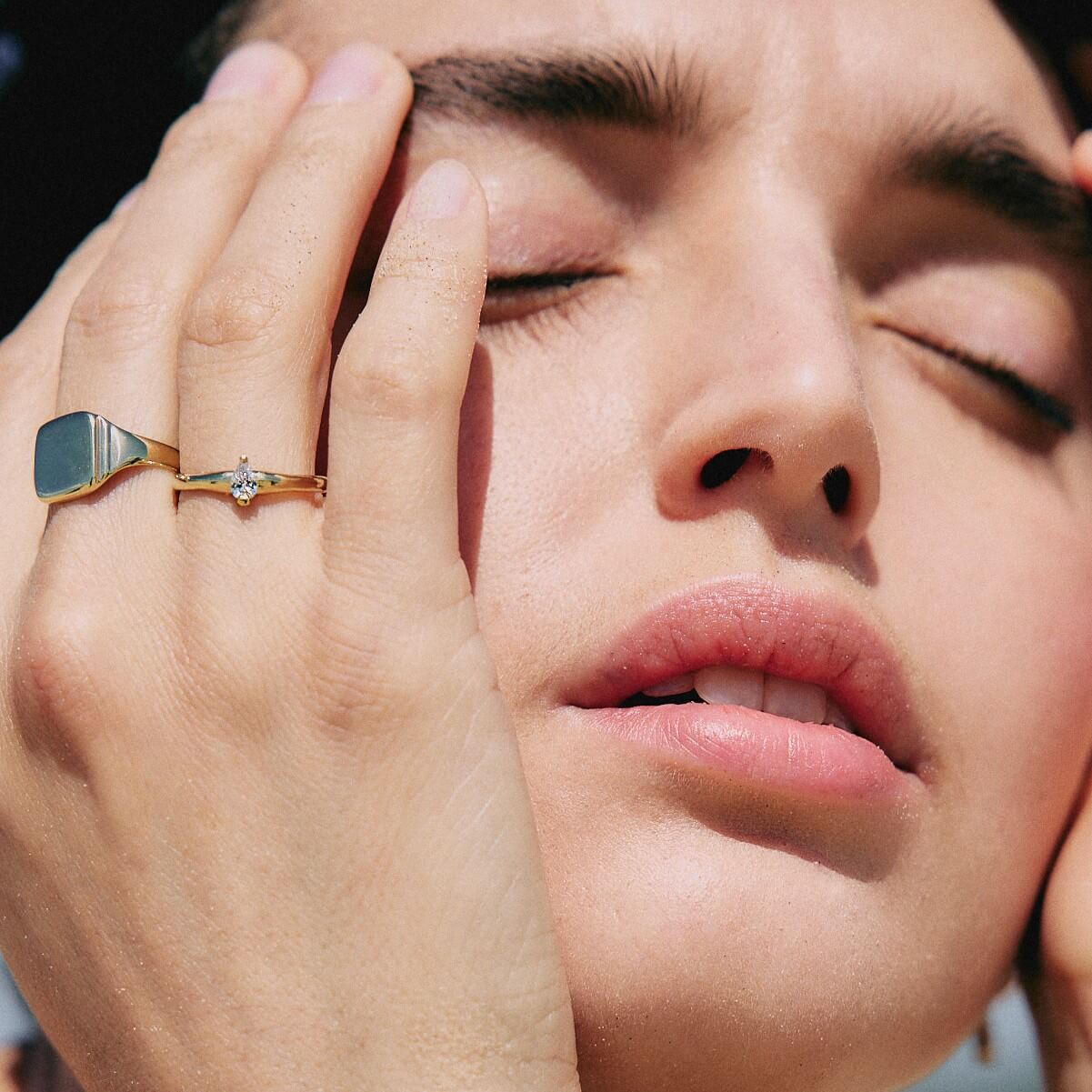 טבעת חותם פסים זהב 14K Rings