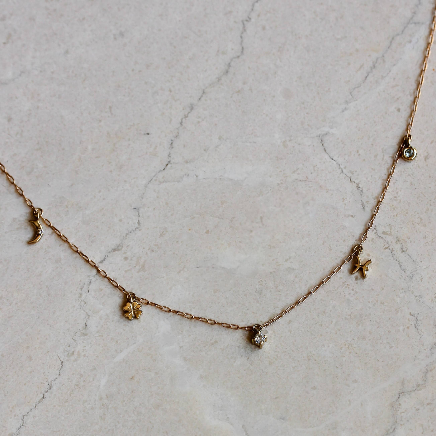 שרשרת פרסונה 5 תליונים זהב 14K Necklaces