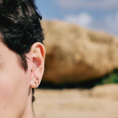 עגילי אואזיס צמודים יהלומי מעבדה זהב 14K Earrings