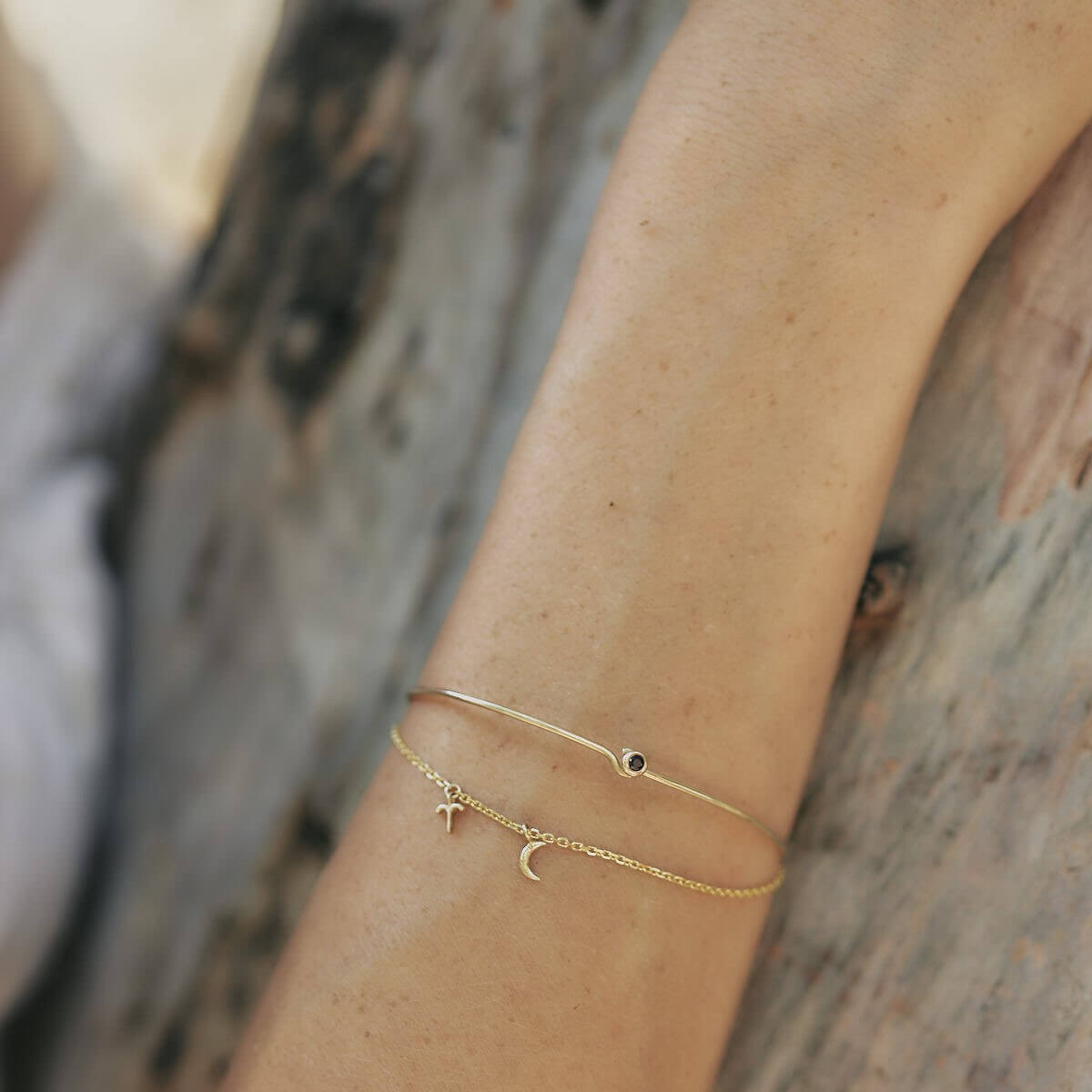 תליון לונה זהב 14K Bracelets