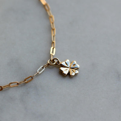 תליון תלתן טייני זהב 14K Bracelets