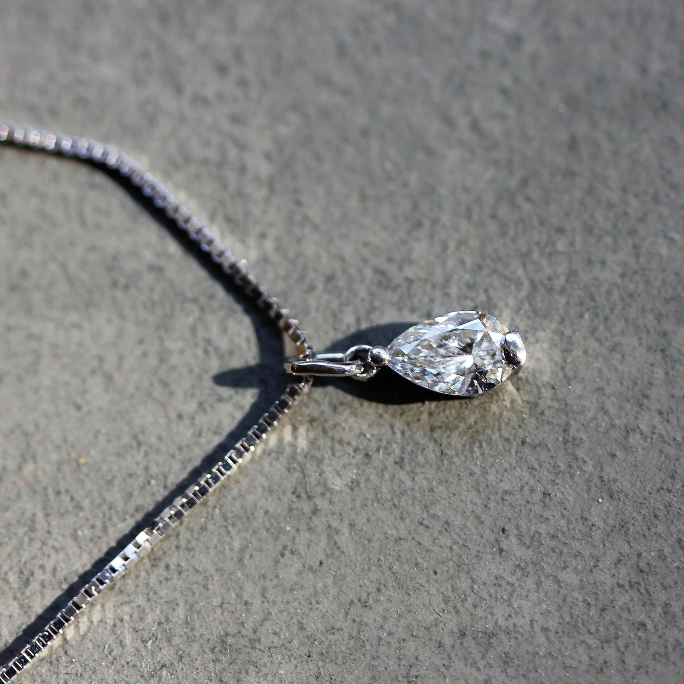 שרשרת סהרה גדולה יהלום מעבדה 14K Necklaces