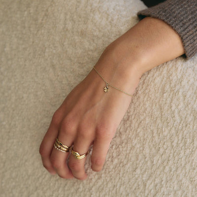 תליון תלתן טייני זהב 14K Bracelets