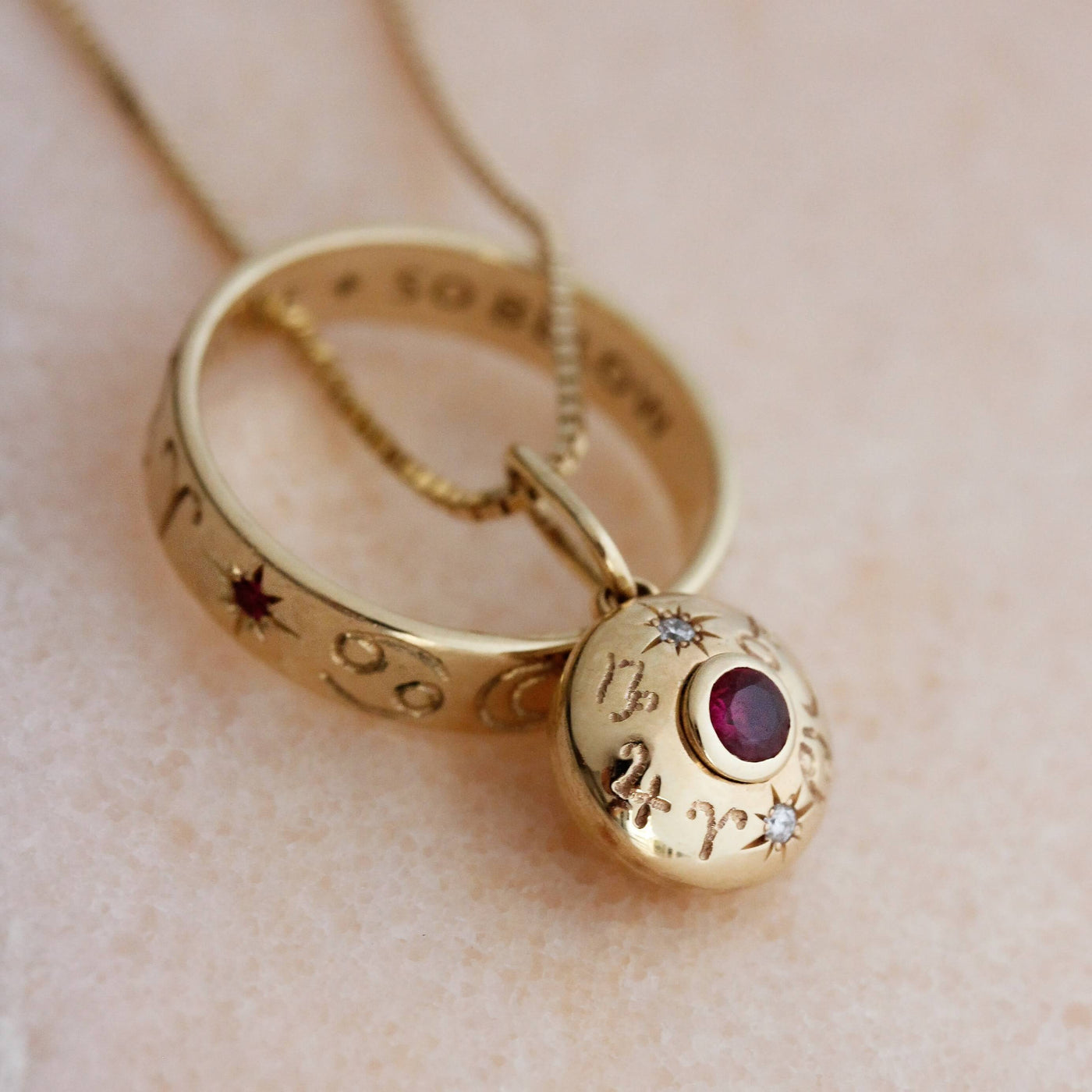 טבעת קוסמוס זהב 14K Rings