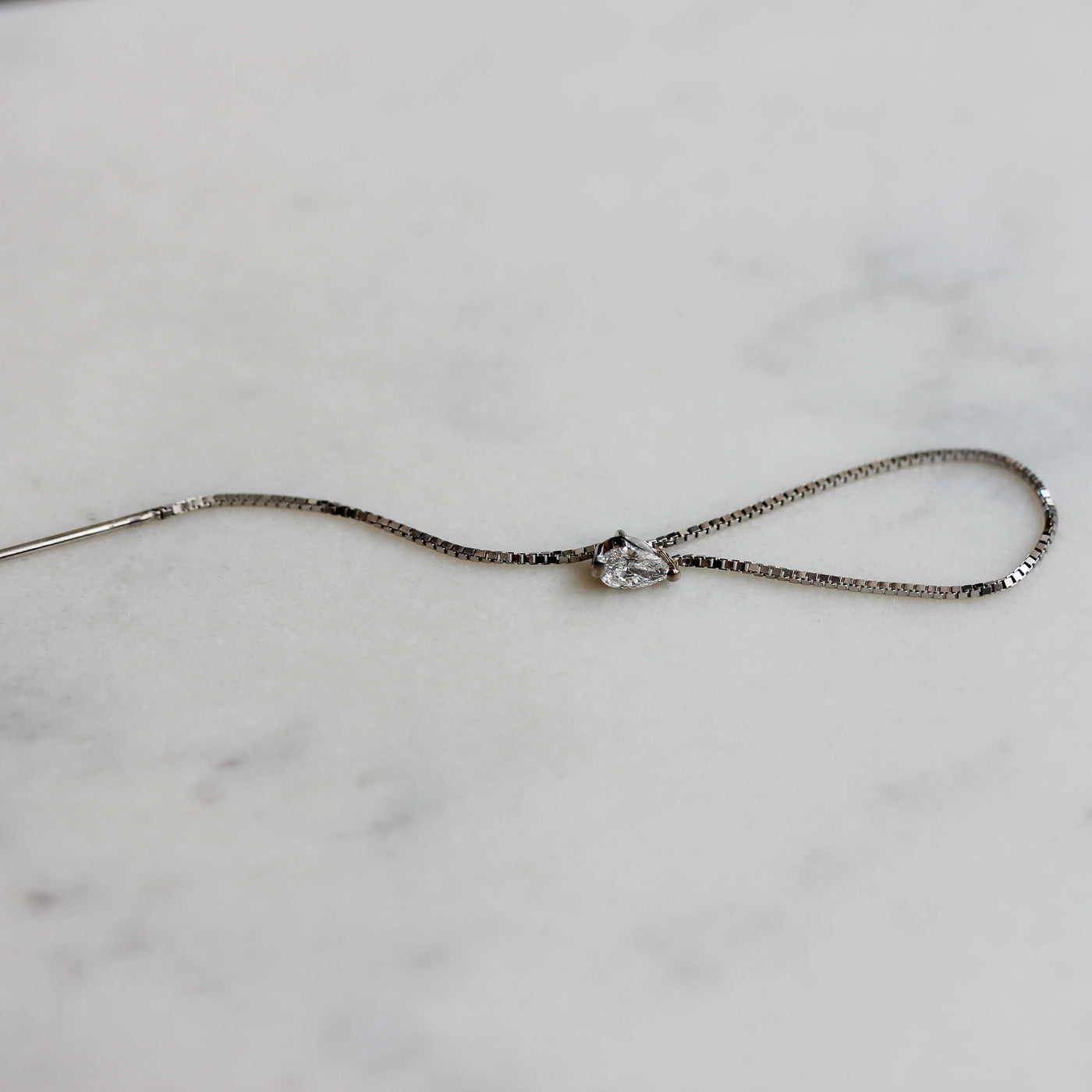עגילי קלואי סהרה יהלום מעבדה זהב 14K Earrings