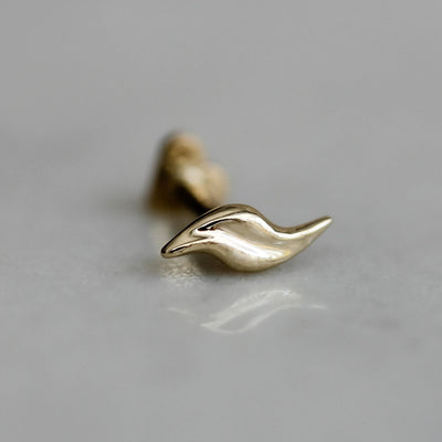 עגיל פירסינג פלאמה זהב 14K Earrings 