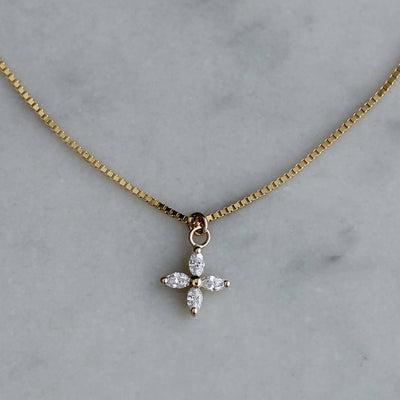 תליון לואיזה יהלומים לבנים לשרשרת זהב 14K Necklaces 14K צהוב