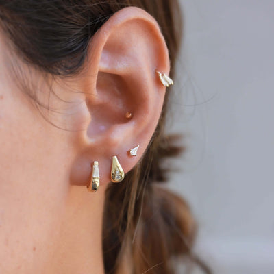 עגילי טיפה קטנים משובצים יהלומים זהב 14K Earrings 