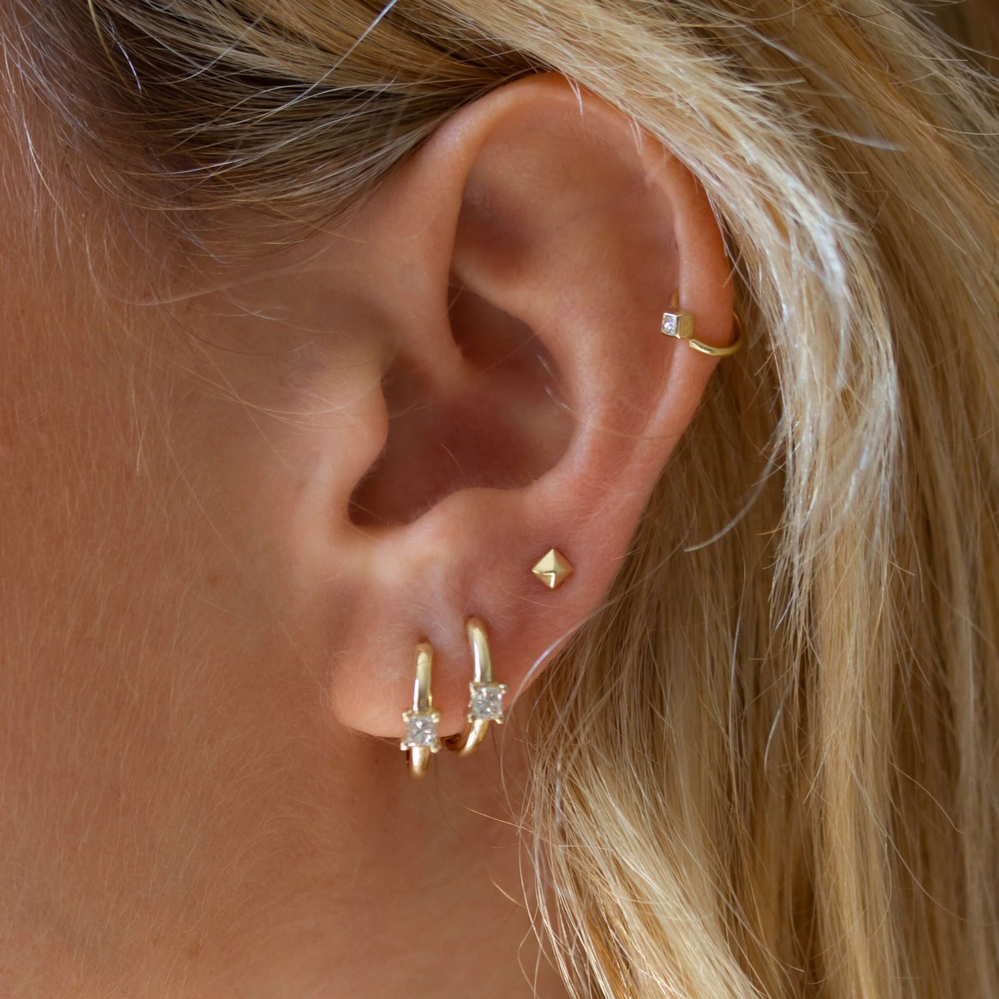 עגיל פירסינג פירמידה זהב 14K Earrings 