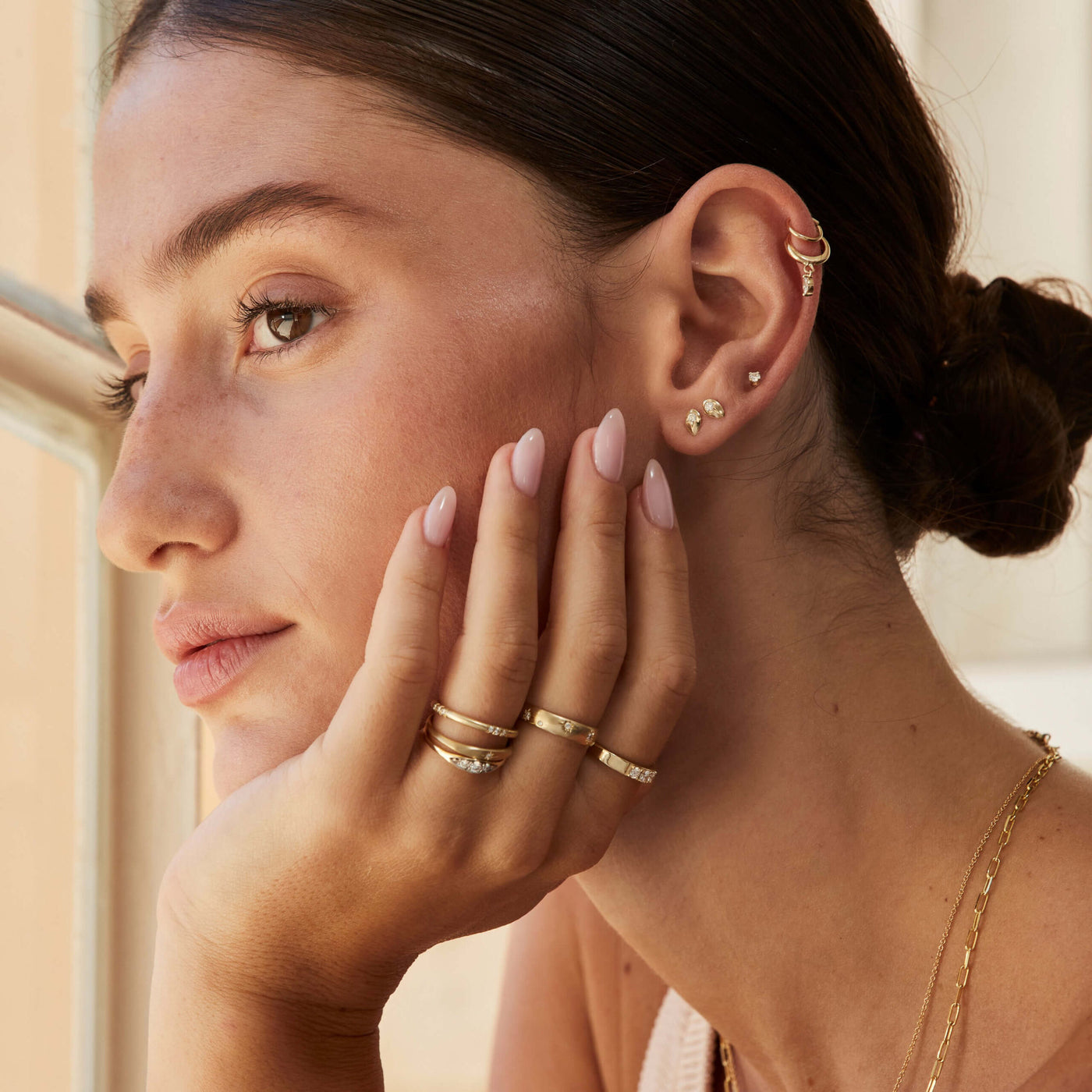 עגילי ויטה צמודים זהב 14K Earrings 