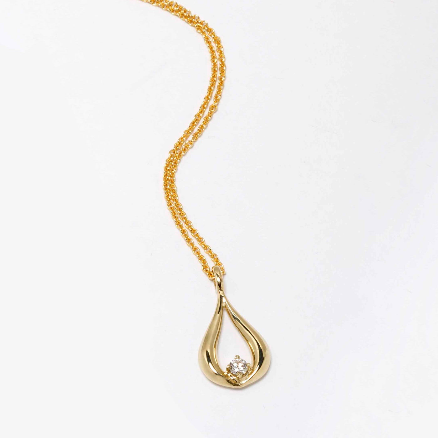 שרשרת ג'יל משובץ יהלום זהב 14K Necklaces 