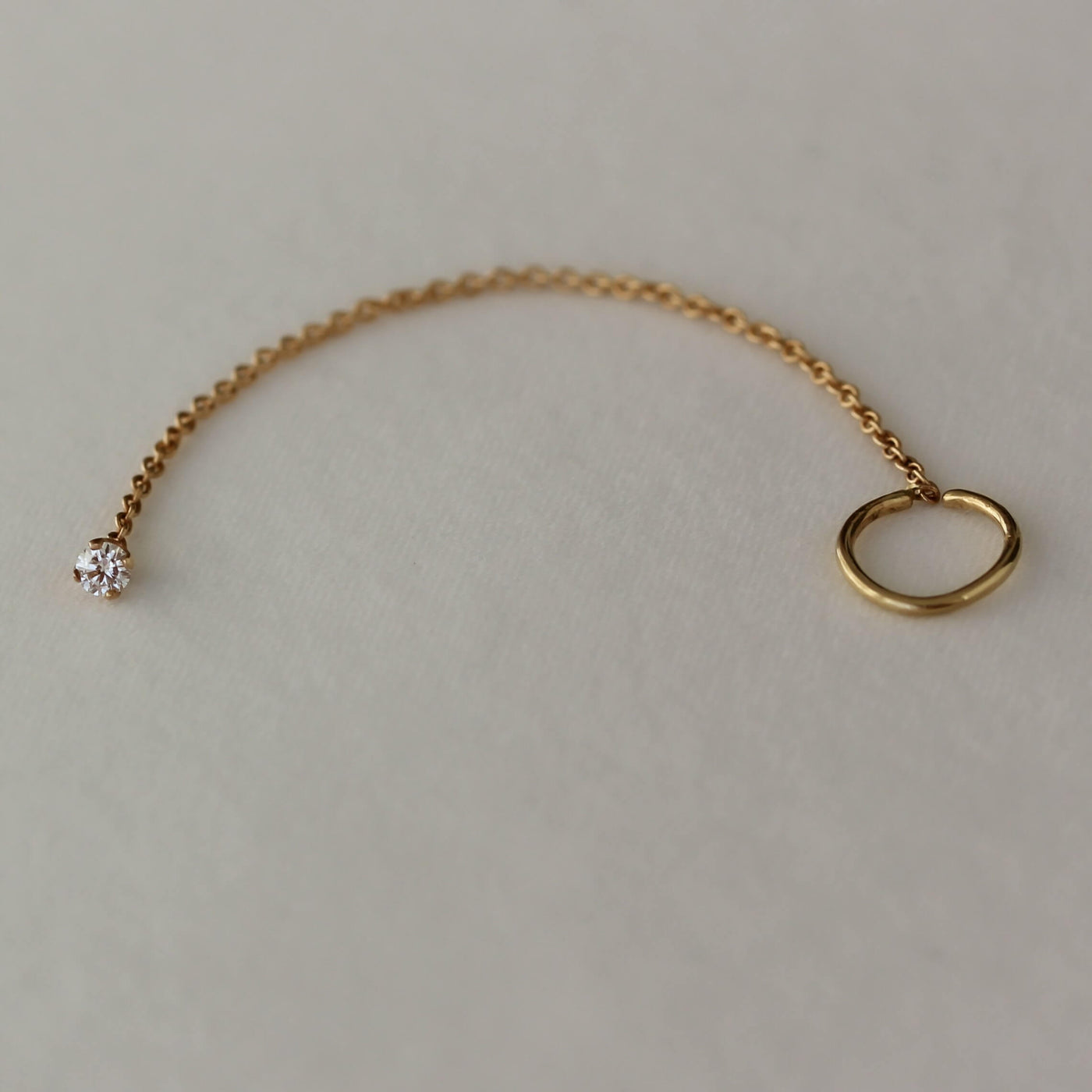 עגיל חישוק פירסינג אנני משובץ יהלום זהב 14K Earrings 14K לבן
