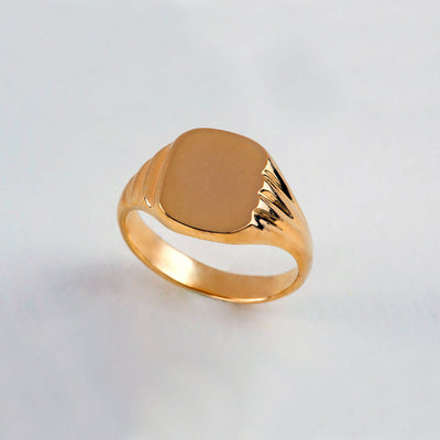 טבעת חותם מלבנית א-סימטרית זהב 14K Rings 