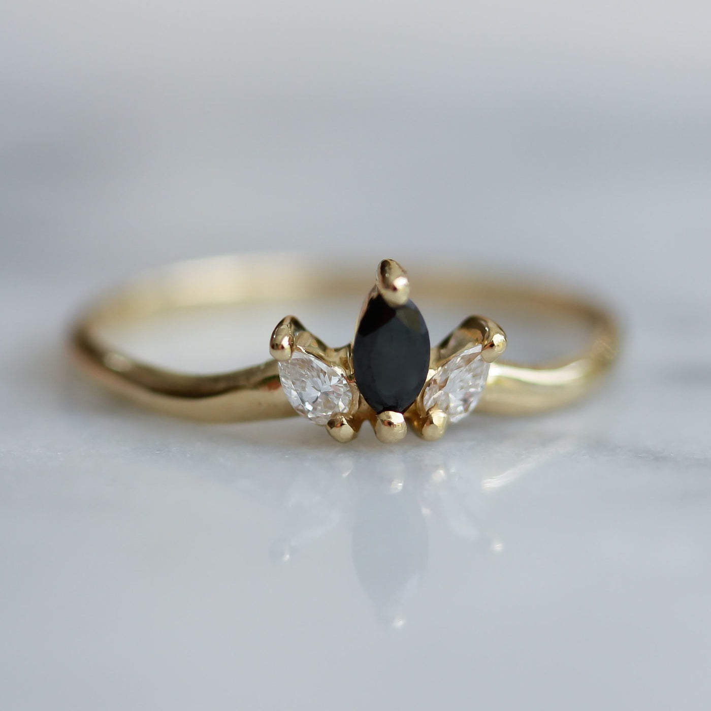 טבעת לואיז יהלומים לבן-שחור זהב 14K Rings 14K ורוד