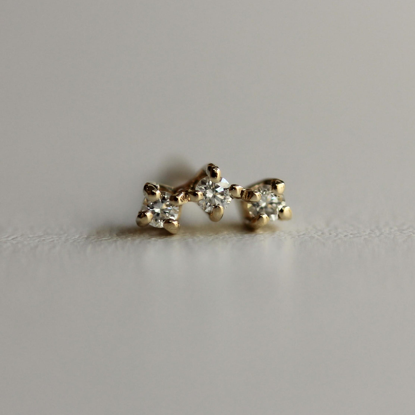 עגילי בל יהלומים לבנים זהב 14K Earrings 