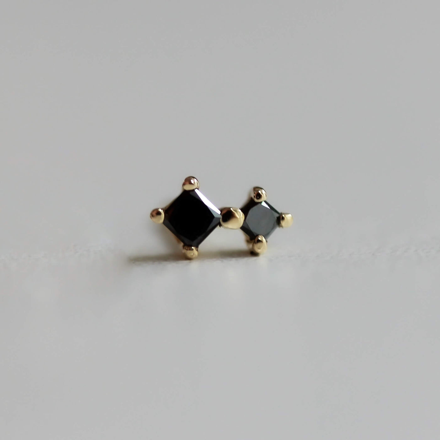 עגילי דאבל פרינס יהלומים שחורים זהב 14K Earrings 14K צהוב