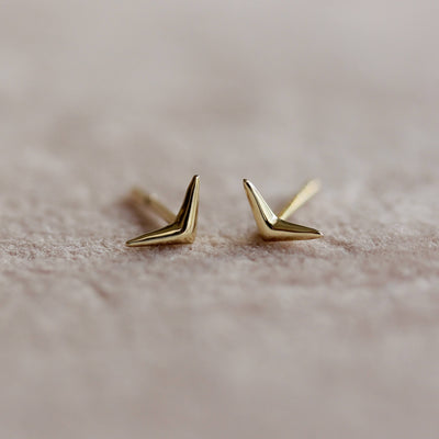 עגילי בומרנג חלק זהב 14K Earrings 14K צהוב