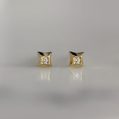 עגילי כוכב אקסטרה טייני זהב 14K Earrings 14K לבן
